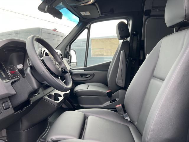 new 2025 Mercedes-Benz Sprinter 2500 car, priced at $73,456