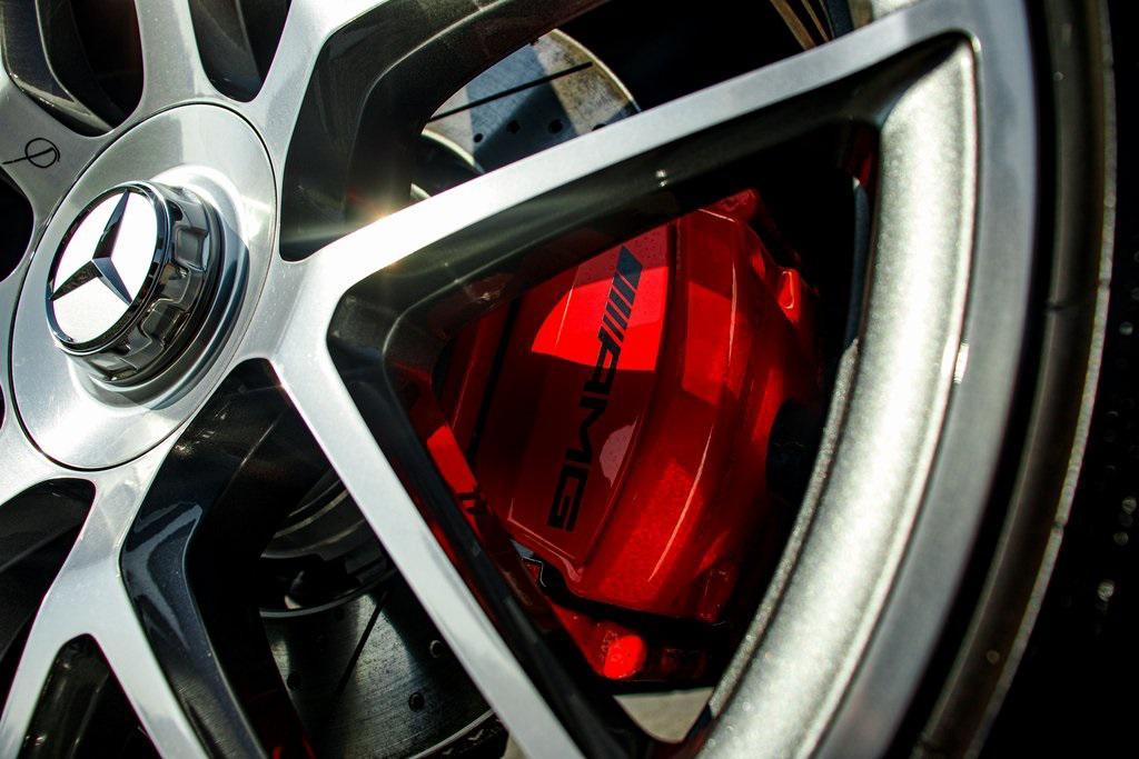 used 2025 Mercedes-Benz AMG GLE 63 car, priced at $129,995