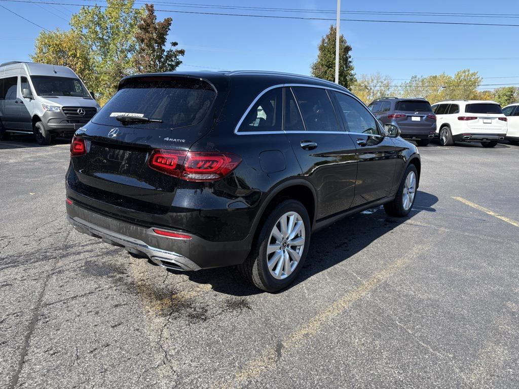 used 2021 Mercedes-Benz GLC 300 car, priced at $29,899