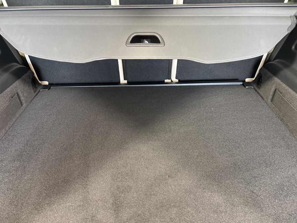 used 2023 Mercedes-Benz GLB 250 car, priced at $38,649