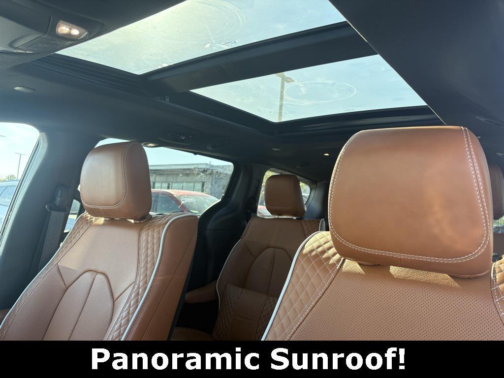 used 2025 Chrysler Pacifica car, priced at $51,789