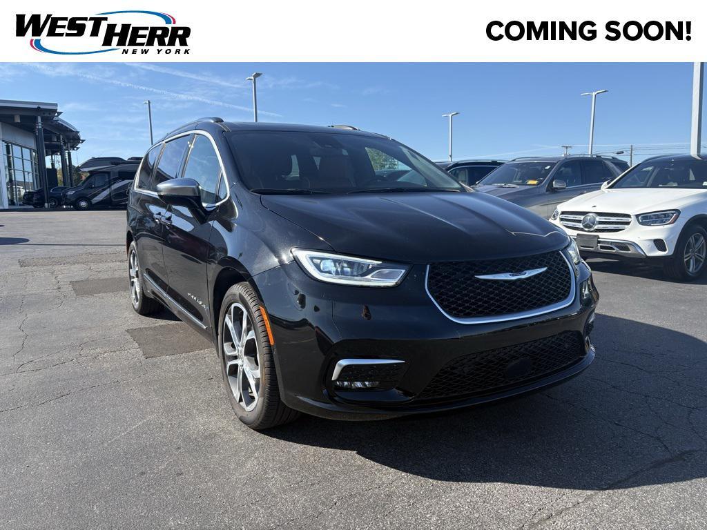 used 2025 Chrysler Pacifica car, priced at $51,789