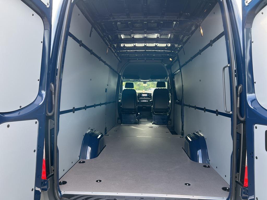 new 2025 Mercedes-Benz Sprinter 2500 car, priced at $74,577