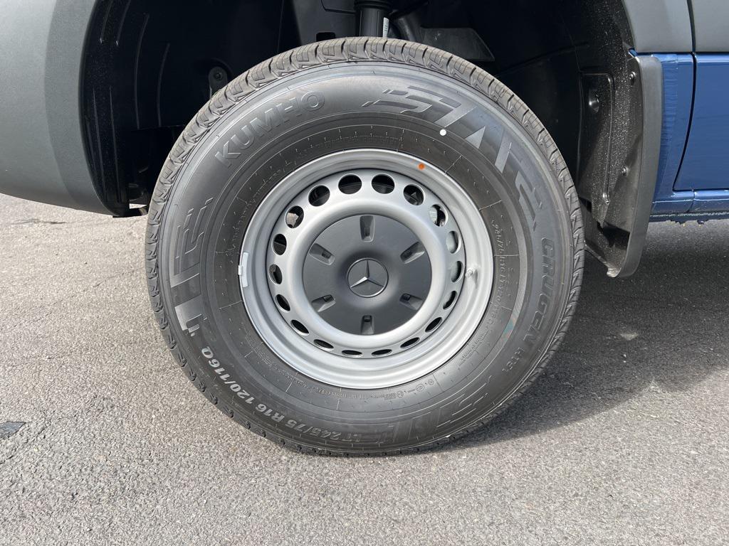 new 2025 Mercedes-Benz Sprinter 2500 car, priced at $74,577