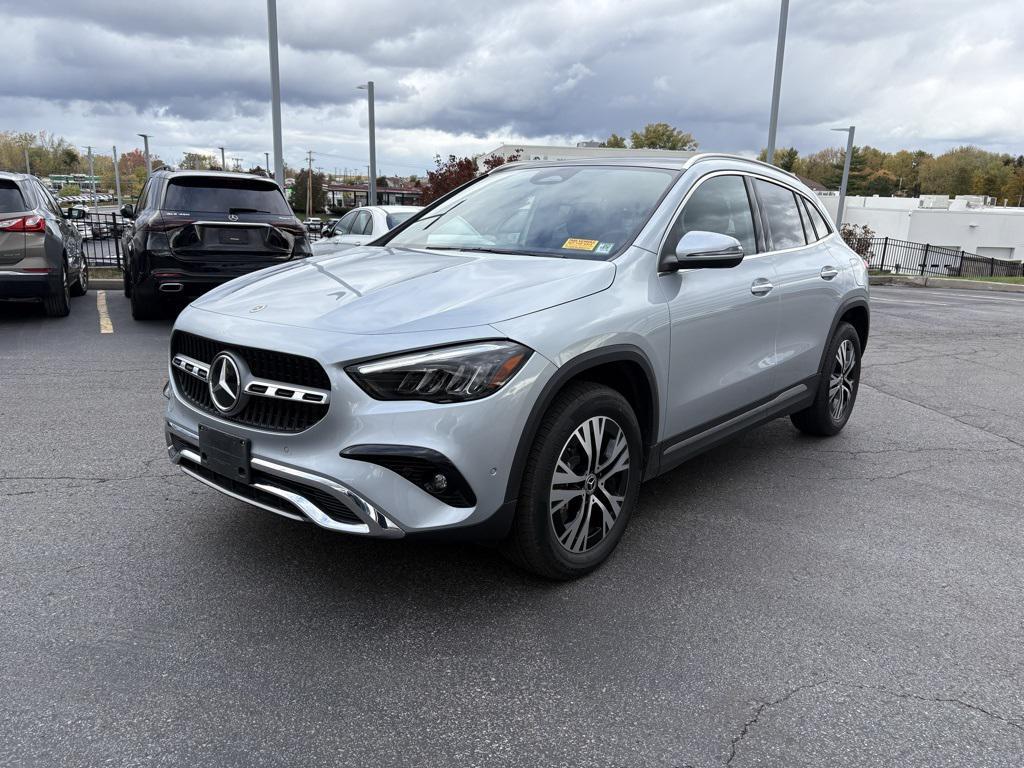 used 2025 Mercedes-Benz GLA 250 car, priced at $44,995