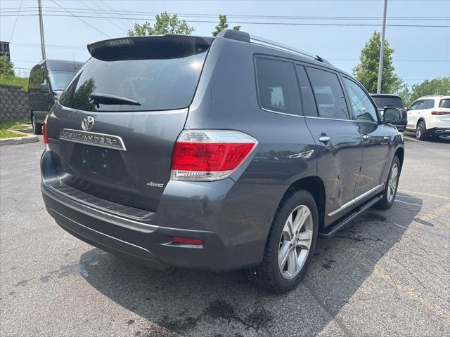 used 2013 Toyota Highlander car, priced at $18,849