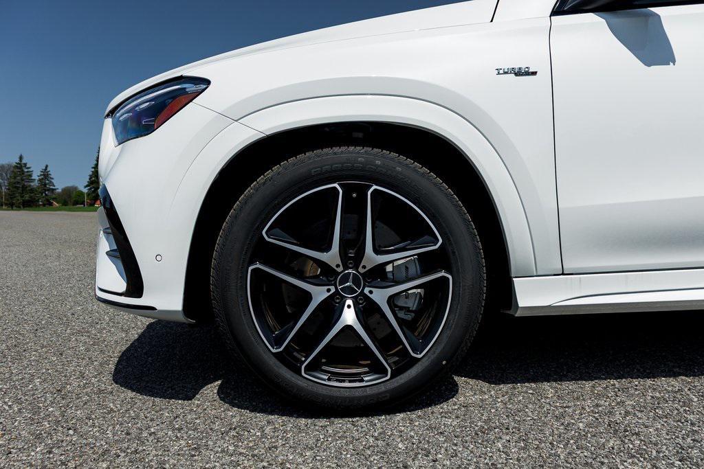 new 2025 Mercedes-Benz AMG GLE 53 car, priced at $104,550