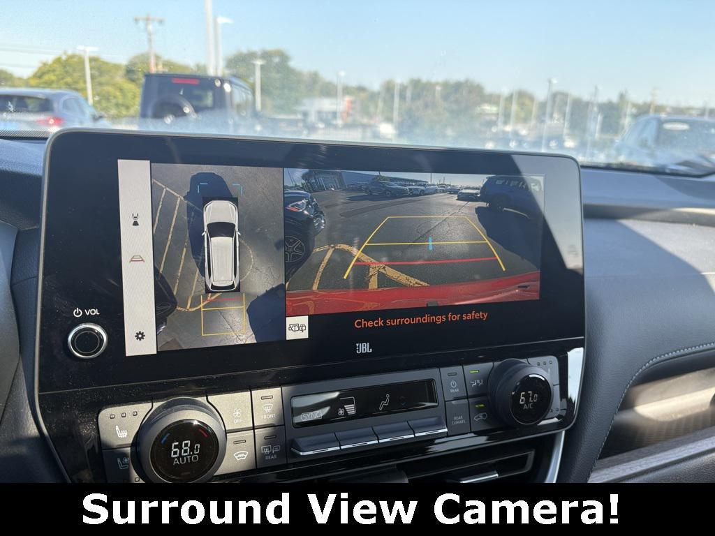 used 2025 Toyota Grand Highlander car, priced at $54,995