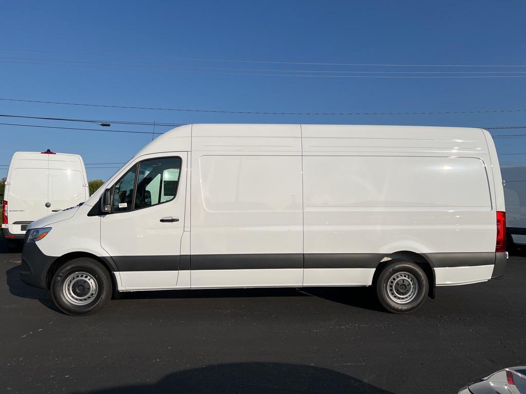 new 2025 Mercedes-Benz Sprinter 2500 car, priced at $65,832