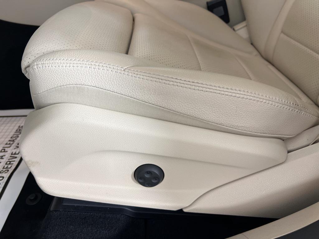 used 2022 Mercedes-Benz GLC 300 car, priced at $35,679