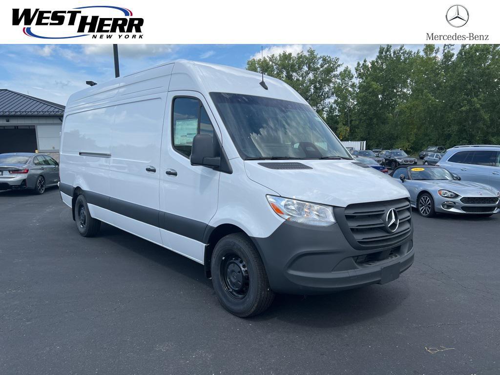 new 2025 Mercedes-Benz Sprinter 2500 car, priced at $68,872