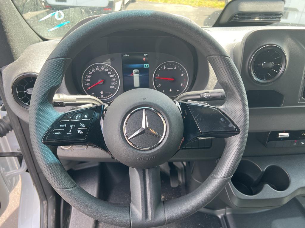 new 2025 Mercedes-Benz Sprinter 2500 car, priced at $68,872