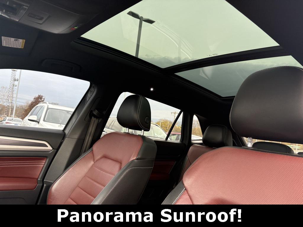 used 2022 Volkswagen Atlas Cross Sport car, priced at $29,995