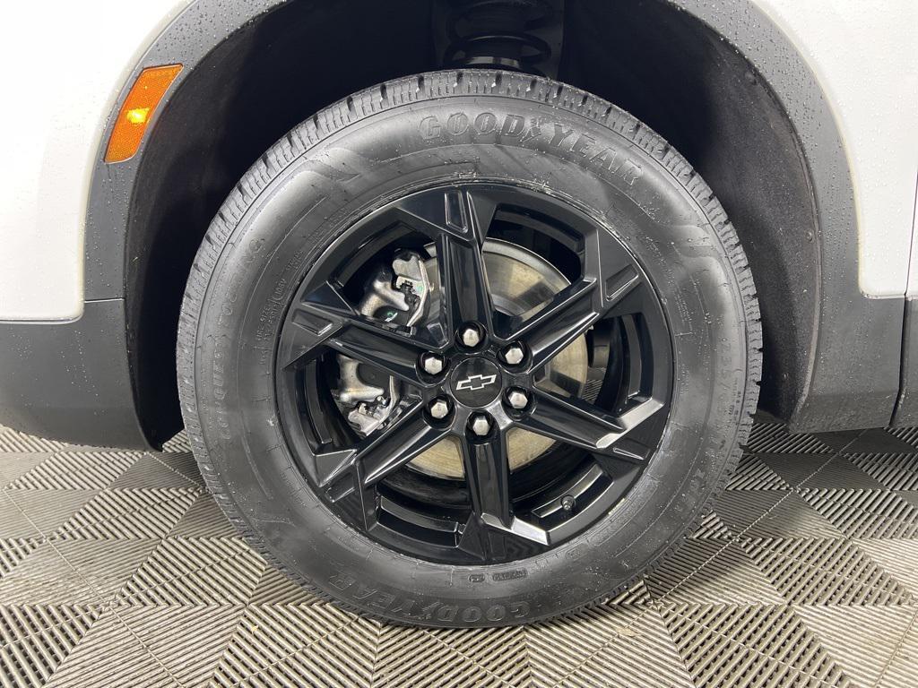 used 2025 Chevrolet Blazer car, priced at $34,689
