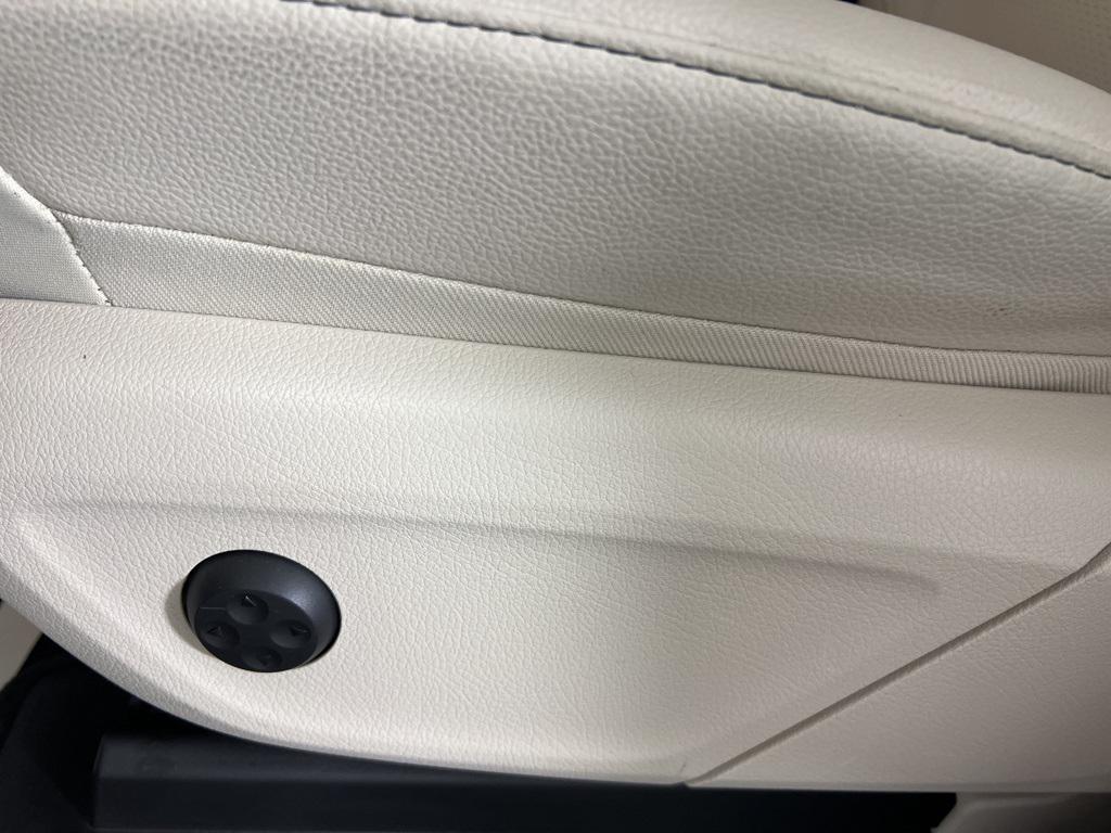 used 2022 Mercedes-Benz GLE 350 car, priced at $48,789