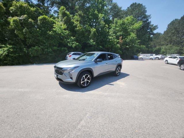 used 2024 Chevrolet Trax car, priced at $23,000