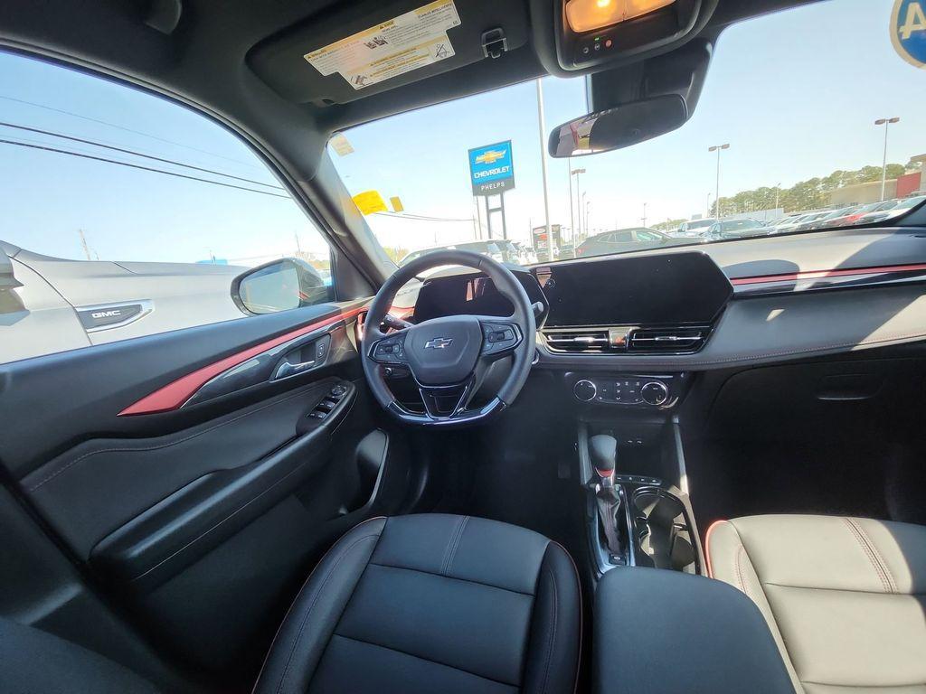 used 2024 Chevrolet TrailBlazer car, priced at $25,750