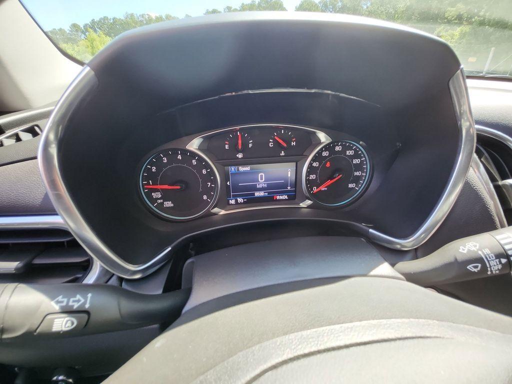 used 2022 Chevrolet Equinox car, priced at $22,900