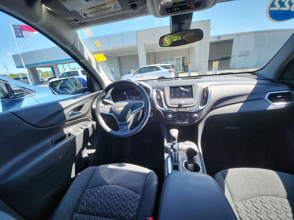 used 2022 Chevrolet Equinox car, priced at $22,900