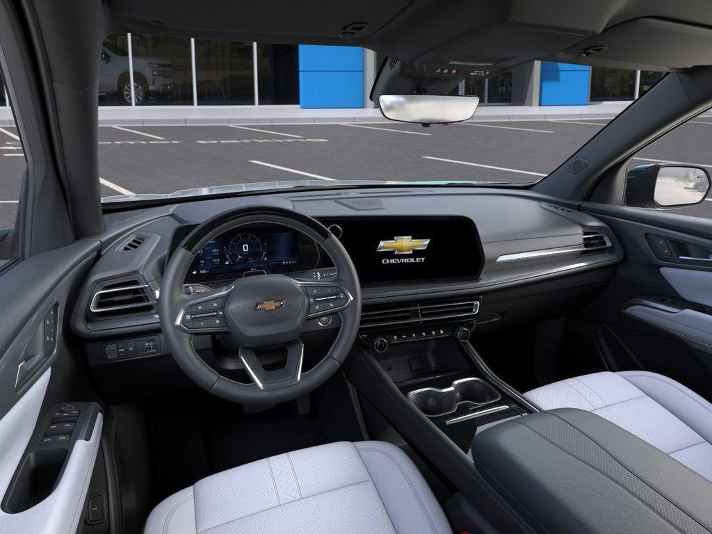 new 2025 Chevrolet Traverse car, priced at $51,646