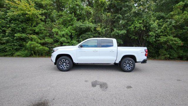 new 2024 Chevrolet Colorado car, priced at $45,211