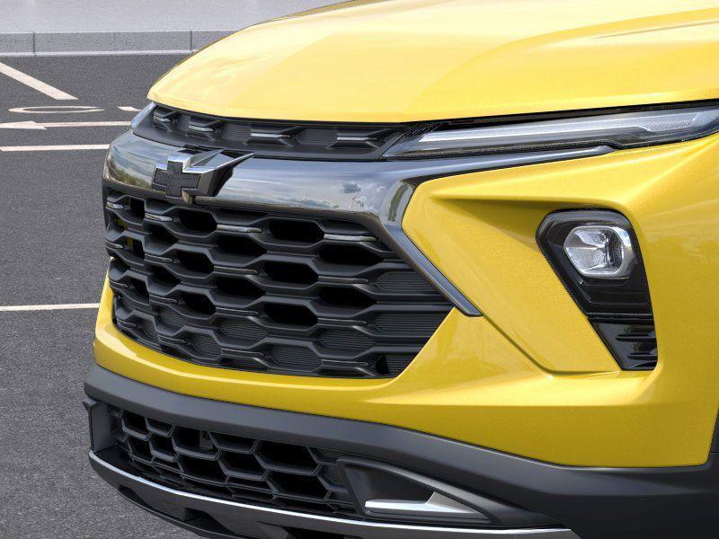 new 2025 Chevrolet TrailBlazer car, priced at $29,348