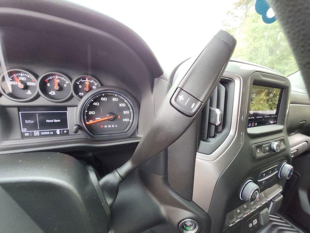 used 2024 Chevrolet Silverado 1500 car, priced at $41,900