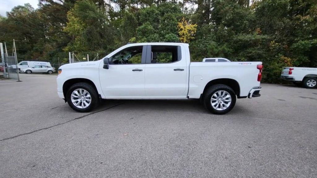 used 2024 Chevrolet Silverado 1500 car, priced at $41,900