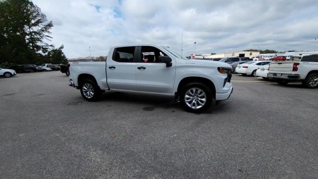 used 2024 Chevrolet Silverado 1500 car, priced at $41,900