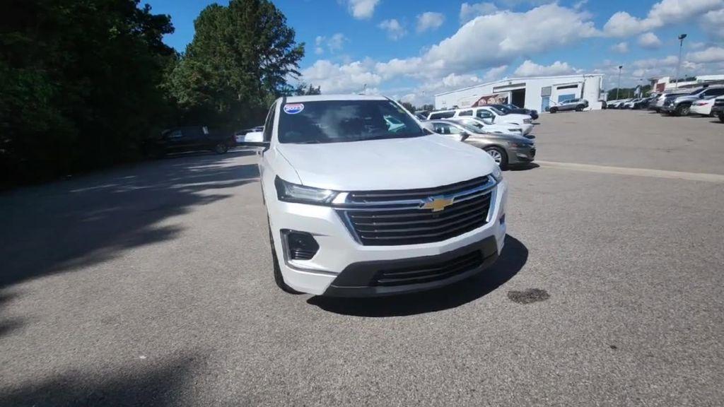 used 2023 Chevrolet Traverse car, priced at $38,200
