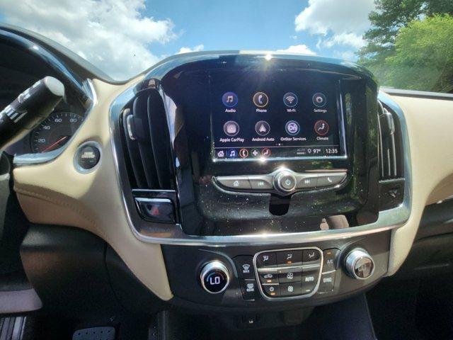 used 2023 Chevrolet Traverse car, priced at $28,350