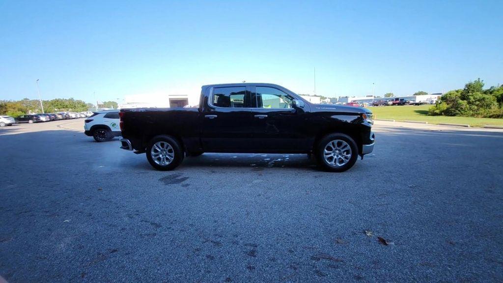 used 2024 Chevrolet Silverado 1500 car, priced at $52,400