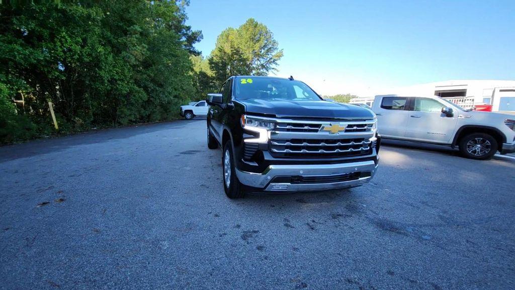 used 2024 Chevrolet Silverado 1500 car, priced at $52,400