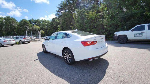 new 2025 Chevrolet Malibu car, priced at $27,403