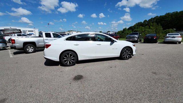 new 2025 Chevrolet Malibu car, priced at $27,403