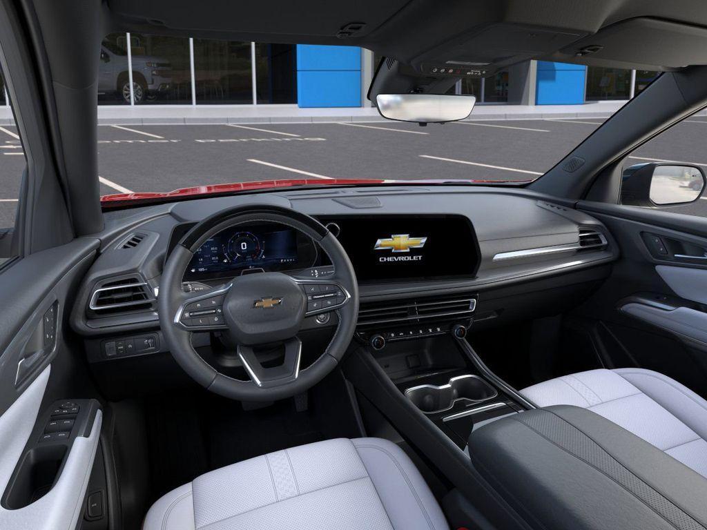 new 2025 Chevrolet Traverse car, priced at $52,107