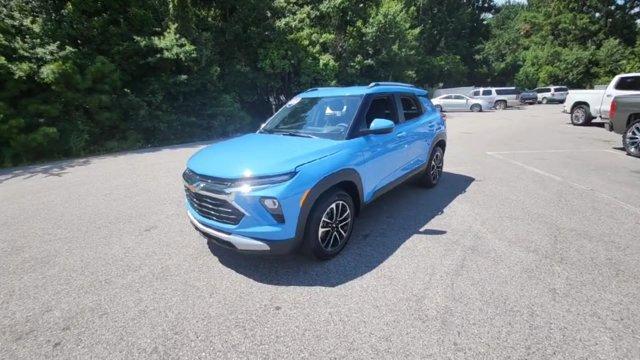 used 2024 Chevrolet TrailBlazer car, priced at $23,600