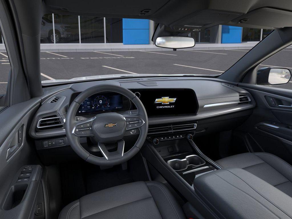 new 2025 Chevrolet Traverse car, priced at $42,317