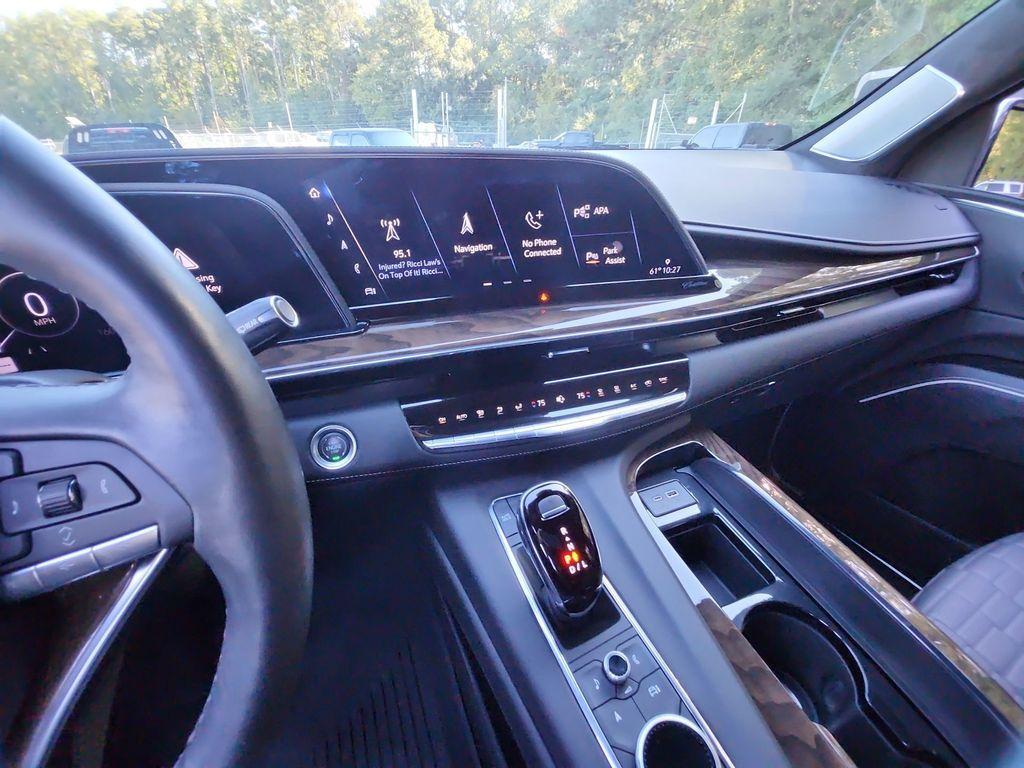 used 2024 Cadillac Escalade car, priced at $83,995
