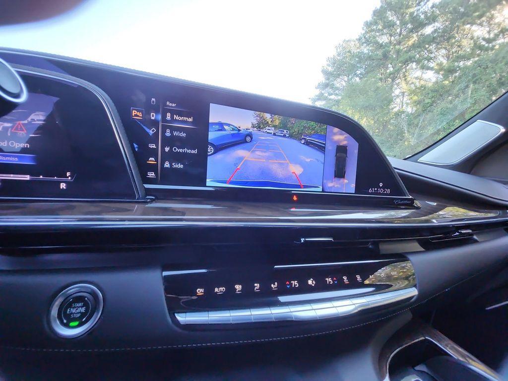 used 2024 Cadillac Escalade car, priced at $83,995