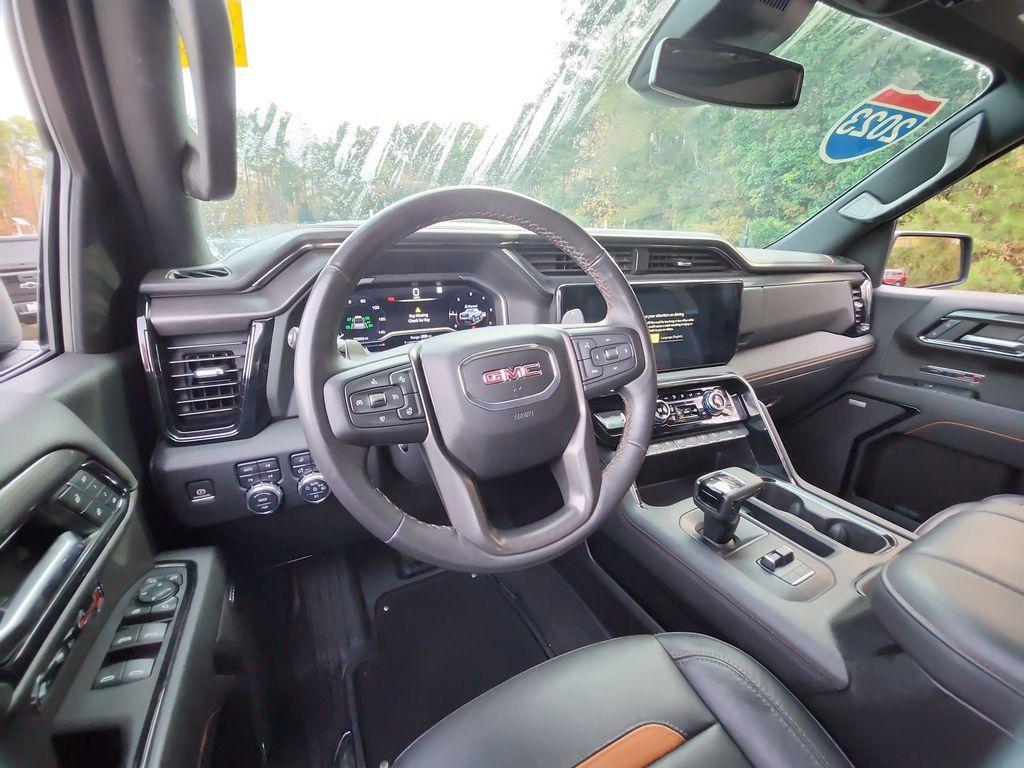 used 2023 GMC Sierra 1500 car, priced at $45,995