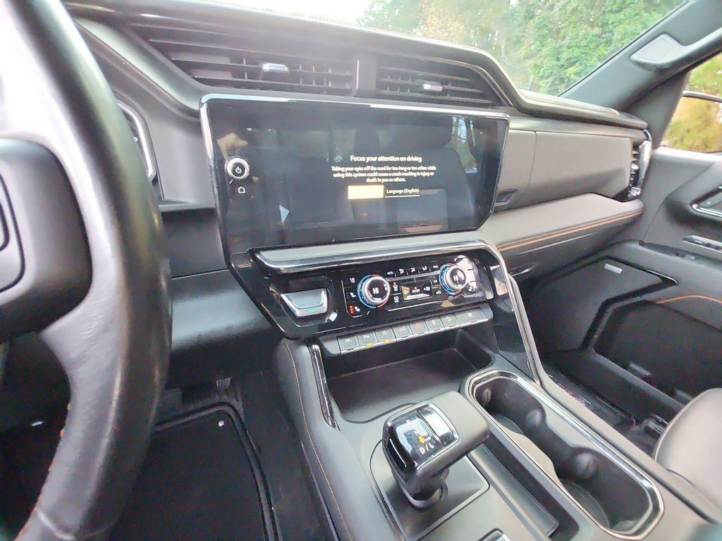 used 2023 GMC Sierra 1500 car, priced at $45,995