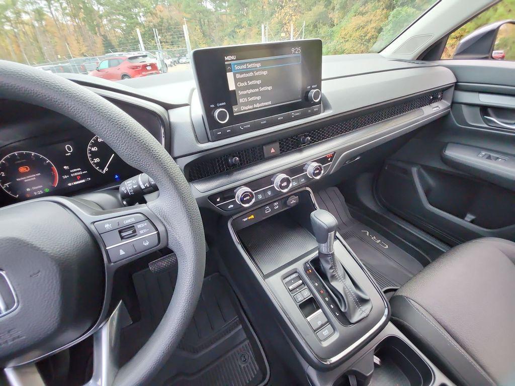 used 2025 Honda CR-V car, priced at $29,600