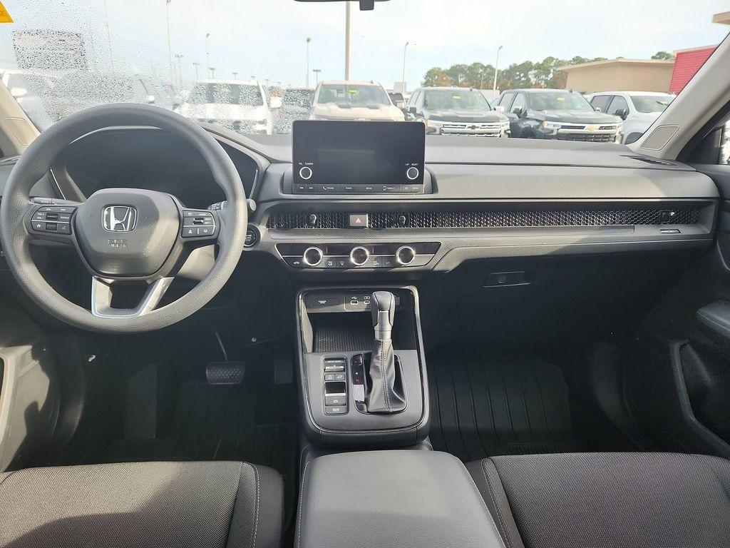used 2025 Honda CR-V car, priced at $29,600
