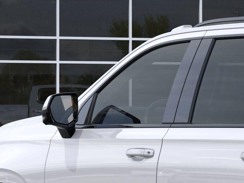 new 2025 Chevrolet Suburban car, priced at $77,525