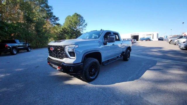used 2025 Chevrolet Silverado 2500 car, priced at $72,900