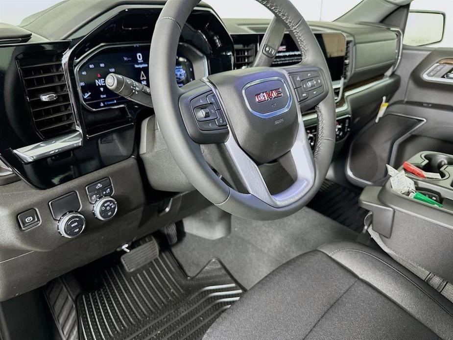 new 2024 GMC Sierra 1500 car, priced at $51,085