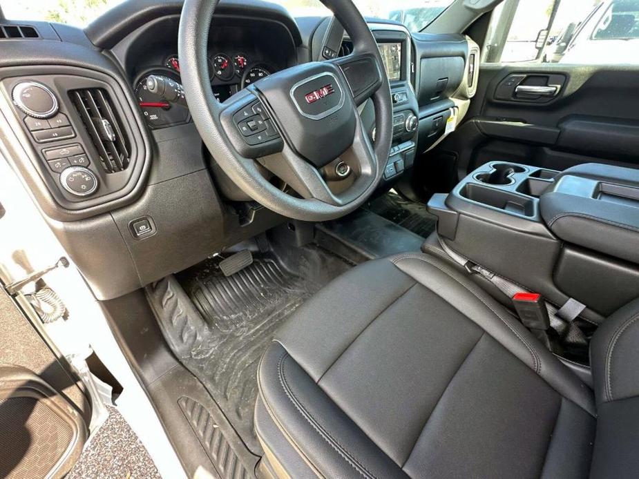 new 2024 GMC Sierra 2500 car, priced at $65,425