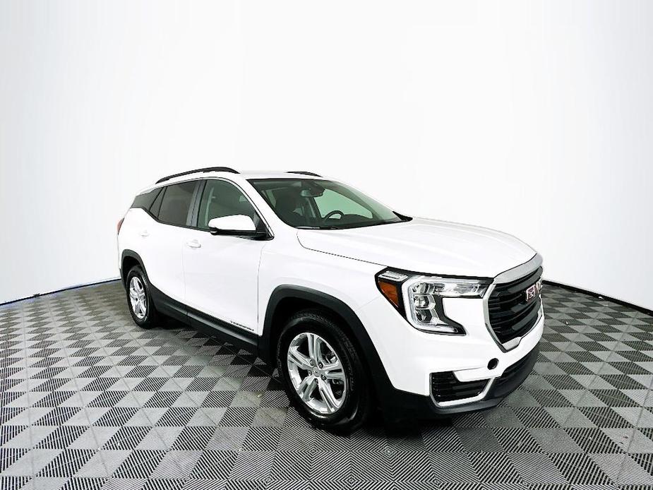 new 2024 GMC Terrain car, priced at $30,115