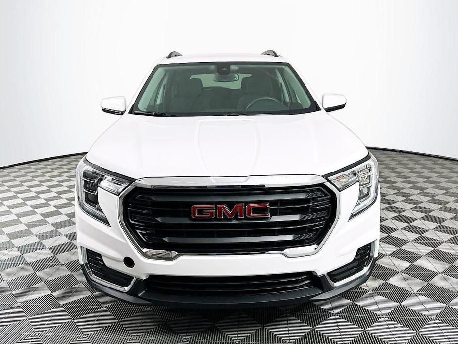 new 2024 GMC Terrain car, priced at $30,115